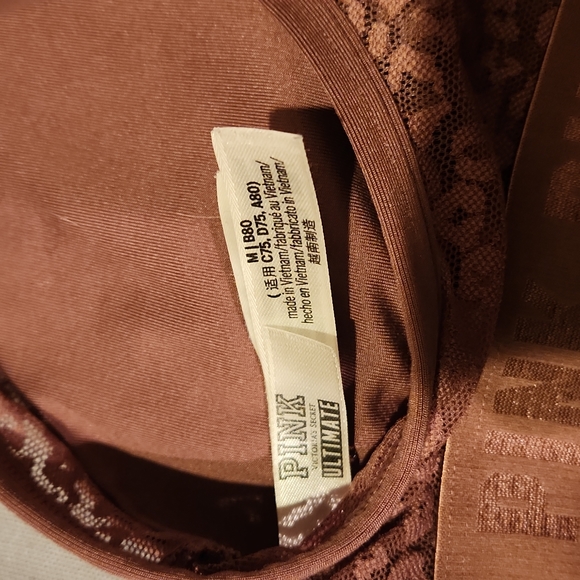 Pink By Victoria's Secret, 3 sports bras being sold together, size medium - Picture 12 of 12